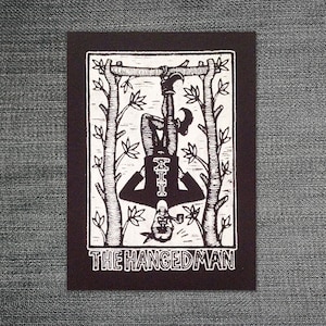 Parche punk para coser con carta del tarot - Parche de tarot del ahorcado - Parche de lona negro - Parche punk - Parches para mochilas - Parche para chaqueta - Parches