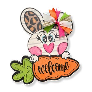 Easter Bunny Welcome Door Hanger – Cute Spring Front Door Sign, Rustic Farmhouse Easter Decor