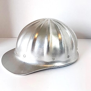Casque de sécurité vintage Superlite en fibre de métal et aluminium fabriqué aux États-Unis