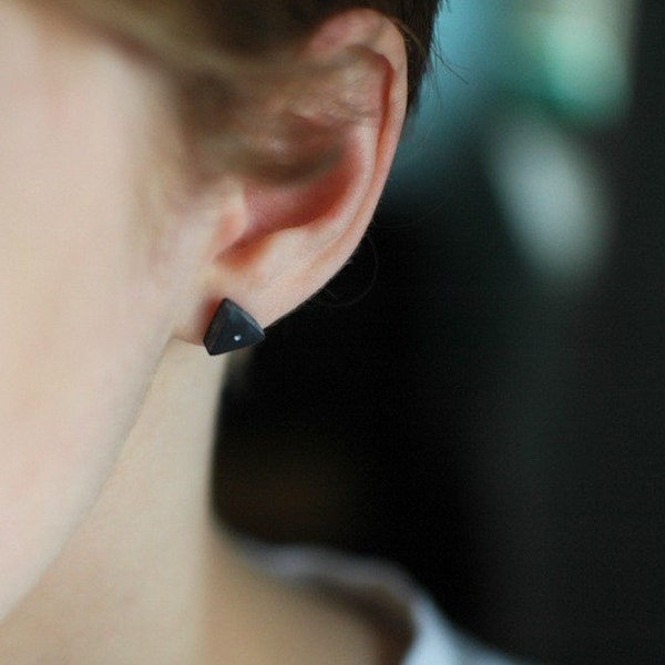 Tiny Triangle post earrings in Black
