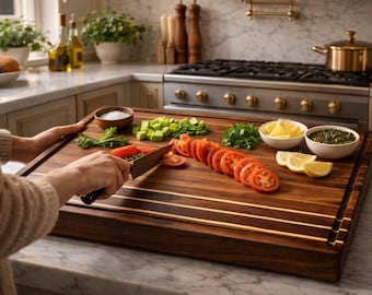 Tabla de cortar de arce y nogal macizo: durabilidad de herencia, pieza central en la cocina.