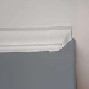4 Blocs De Moulure Couronne CROWNCORNERS - Pin Pour Moulure 5 1/4 - Neufs