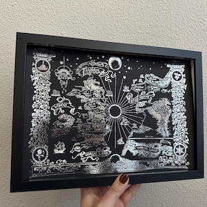 Mapa de Empire, Erilea, Prythian, Crescent City e Ilya | Pintura de fantasia 21x30 cm com moldura incluída | Decoração Literária