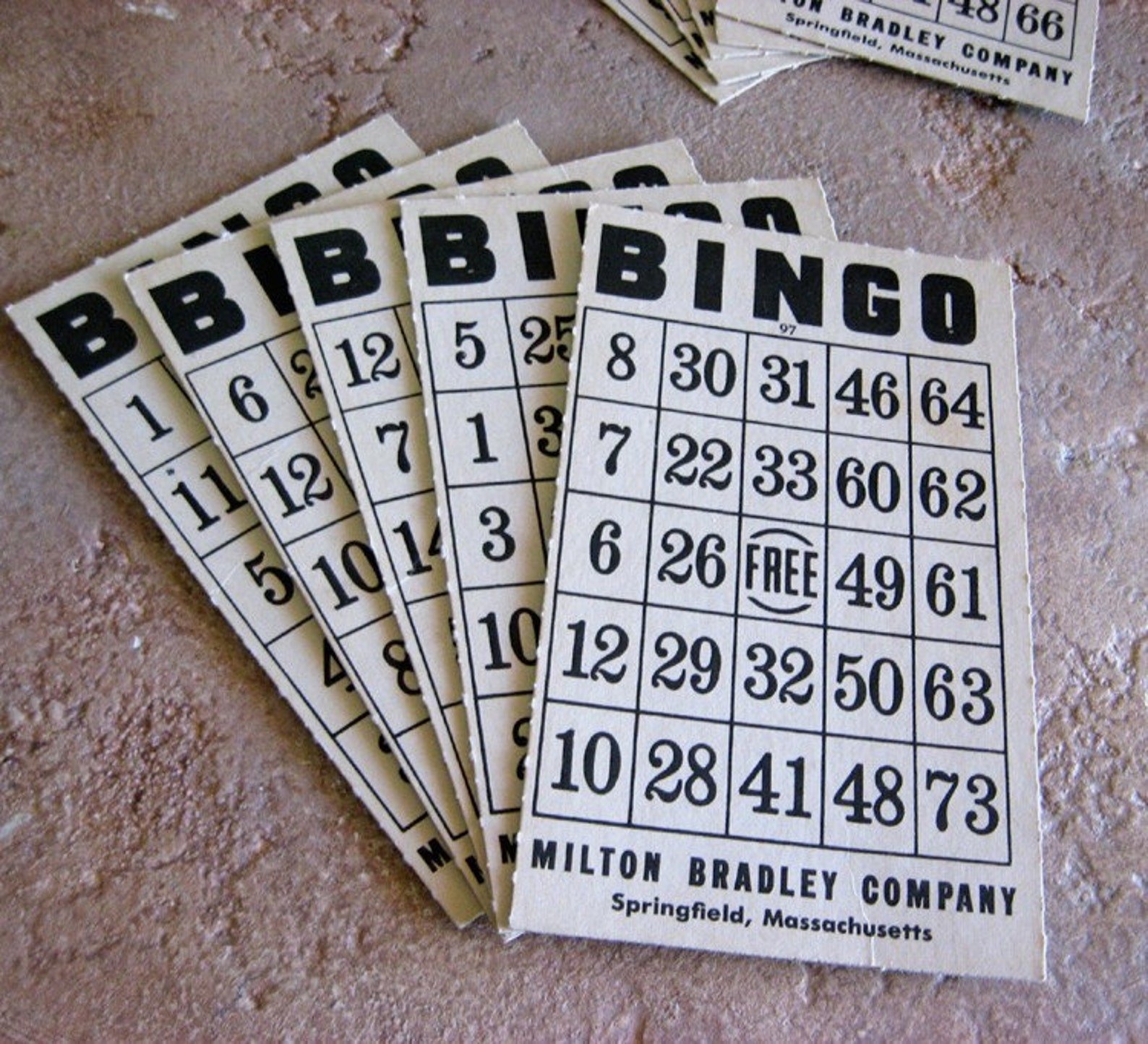 5 Vintage Bingo cards with 25 markers and 24 numbers Etsy