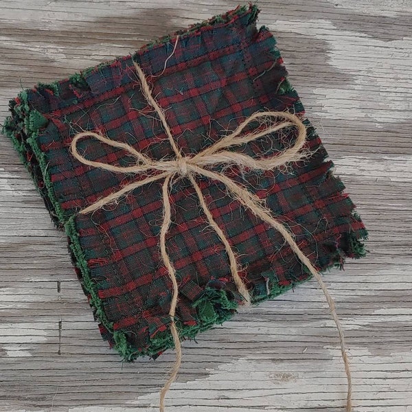 Rag Quilt Coasters, set of 4, Hunter Green Red Plaid Homespun, Farmhouse Coasters, Primitive Decor