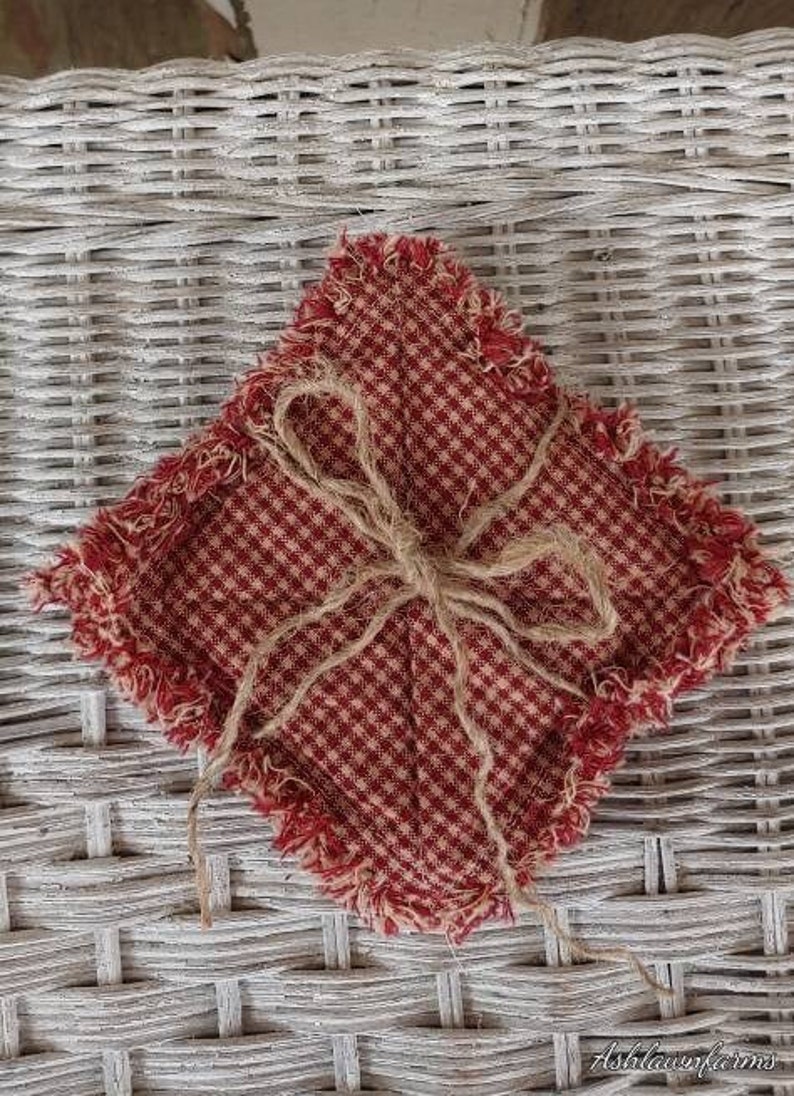 Rag Quilt Coasters, set of 4, Primitive Red, Tiny Check Homespun, Farmhouse Coasters, Primitive Decor image 1