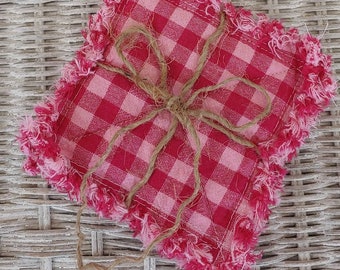 Rag Quilt Coasters, set of 4, Strawberry Pink, Check Homespun, Farmhouse Coasters, Primitive Decor