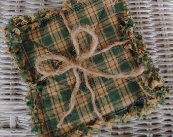 Rag Quilt Coasters, set of 4, Primitive Green, Plaid Homespun, Farmhouse Coasters, Primitive Decor