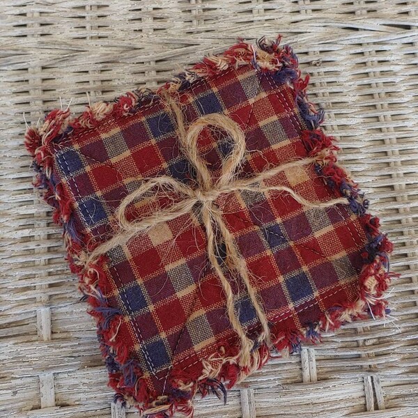 Rag Quilt Coasters, set of 4, American Heritage Red Blue Tan, Patriotic, Large Plaid Homespun, Farmhouse Coasters, Primitive Decor