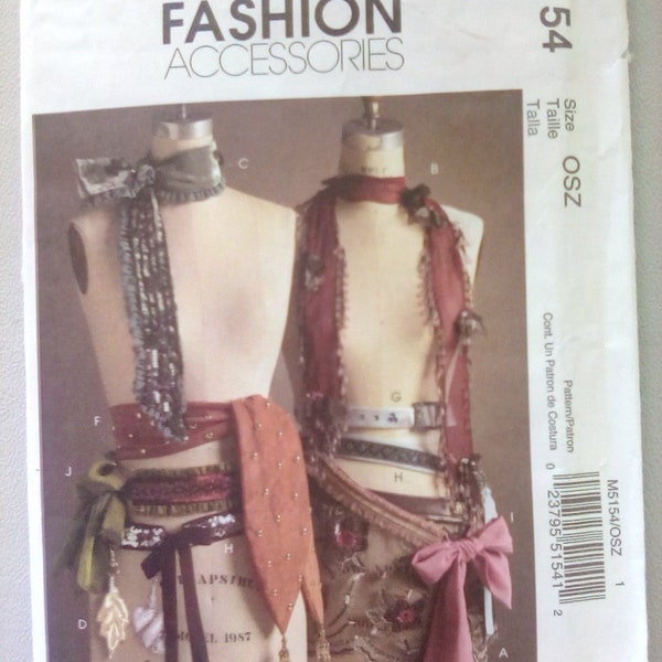 McCalls pattern M5154 fashion accessories