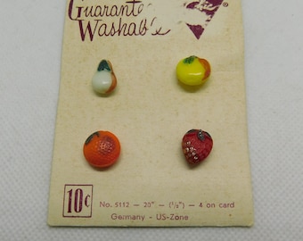 Le Chic US Zone Germany glass fruit  buttons