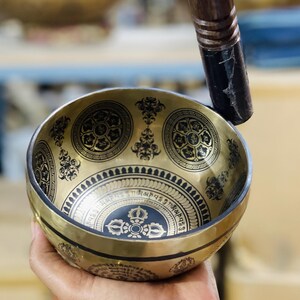 6 Inch Buddhist Singing Bowl: Vajra Mantra Carving for Meditation
