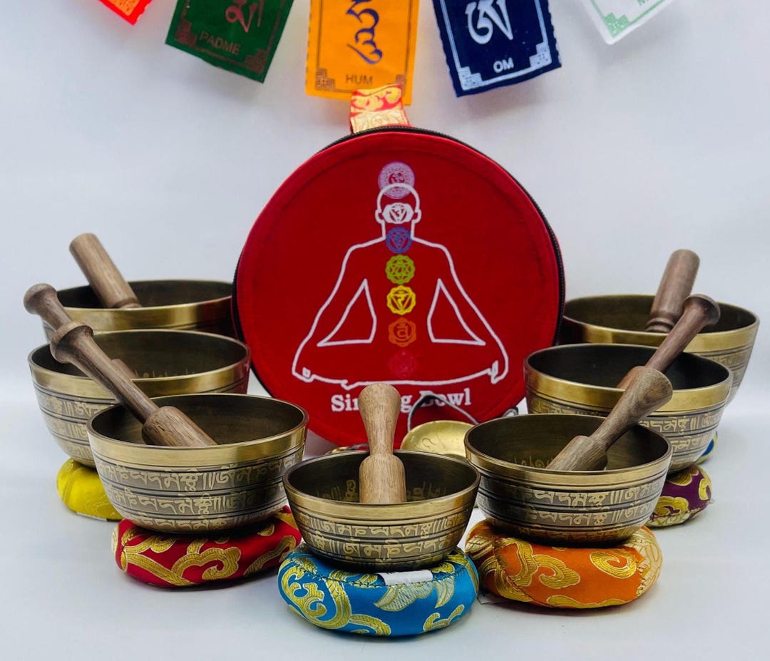 7 Chakra Singing Bowl Set – Handcrafted Himalayan Sound Healing Bowls ...