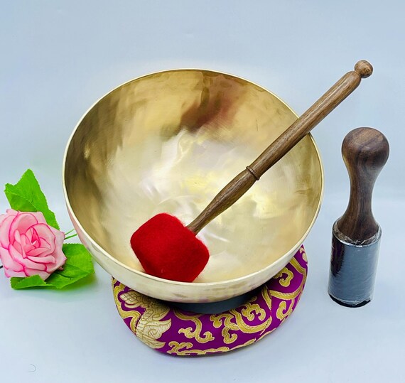 【手打ち】ヒマラヤンボウル / シンギングボウル 手打ちヒマラヤシンギングボウル：サウンドヒーリング瞑想ギフトセット