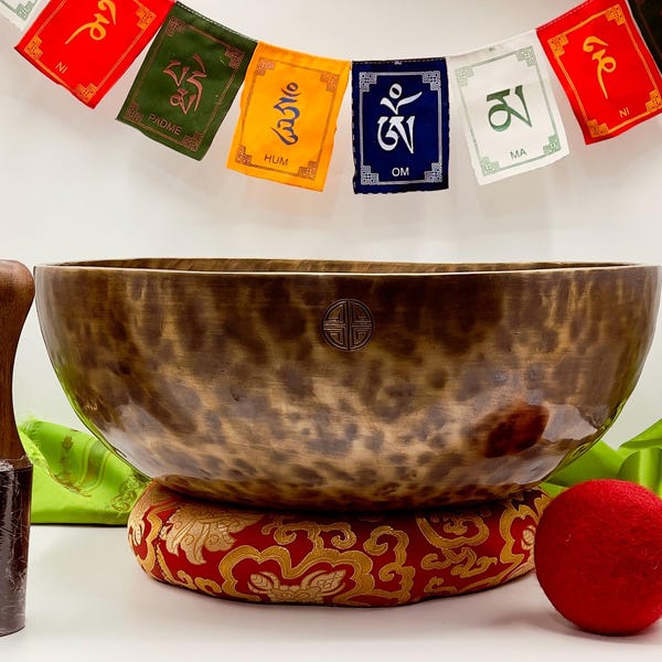 Full Moon Singing Bowl Set: Himalayan Sound Therapy with Mallet & Cushion