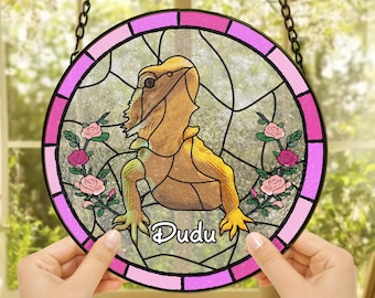 Custom Lizard Portrait Stained Glass Suncatcher, Personalized Reptile Pet Memorial Gift, Bearded Dragon Window Hanging for Herp Lovers
