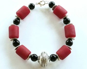 Silver Red and Black Bead Bracelet