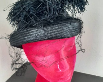 Vintage 1960's dressy black ladies womans hat with side netting veil