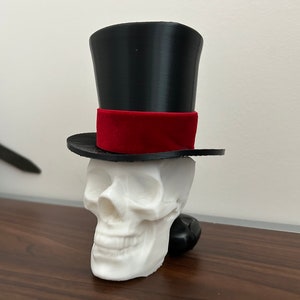 Skull Decoration - Halloween - Gentleman Tophat Skull - Gift for Halloween - Skeleton Decoration - Fall Decor - Skull Halloween Display