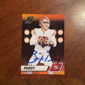 Brock Purdy Mit leichten Ecken Beschädigung Autogramm Karte Panini Zenith Football Card San Francisco 49ers Handsignierte Karte Ohne COA