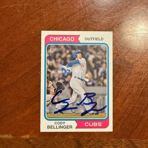 Cody Bellinger signierte Karte Topps Heritage Baseball Card Chicago Cubs handsignierte Karte ohne COA