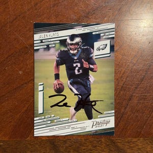 Jalen Hurts signierte Karte Panini Prestige Football Card Philadelphia Eagles Handsignierte Karte ohne COA