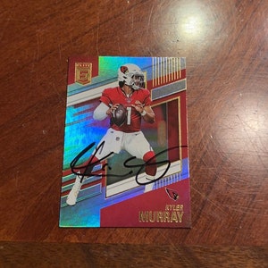 Cartão autografado por Kyler Murray Panini Donruss Elite Football Arizona Cardinals Cartão autografado à mão sem COA