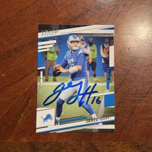 Jared Goff signierte Karte Panini Prestige Football Card Detroit Lions Handsignierte Karte ohne COA