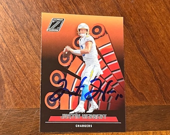 Justin Herbert gesigneerde kaart Panini Zenith Football Card Los Angeles Chargers Future Hall Of Famer Zeldzame hand ondertekende kaart Geen COA