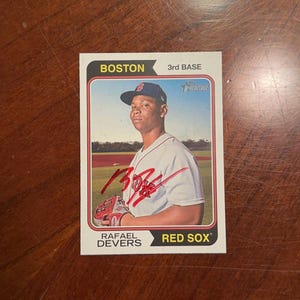 Rafael Devers signierte Karte Topps Heritage Baseball Card Boston Red Sox handsignierte Karte ohne COA