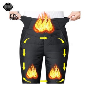 Pode incluir: Cal&ccedil;as pretas isoladas com cintura alta. A imagem apresenta setas amarelas e chamas sobrepostas nas cal&ccedil;as. O texto "PPL MHU" e "HIGH QUALITY" s&atilde;o vis&iacute;veis no canto superior esquerdo.