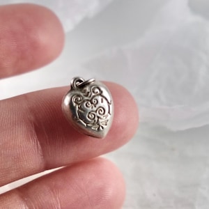 Vintage Sterling Silver Puffy Heart Charm: Engraved Floral Design