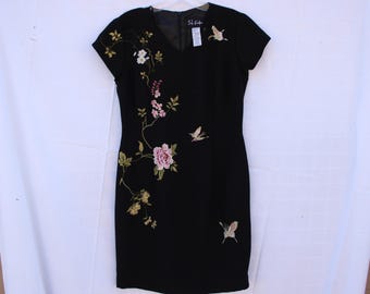 Vintage Embroidered Floral Midi Dress – Cottagecore Party Dress, Size 6 Tall