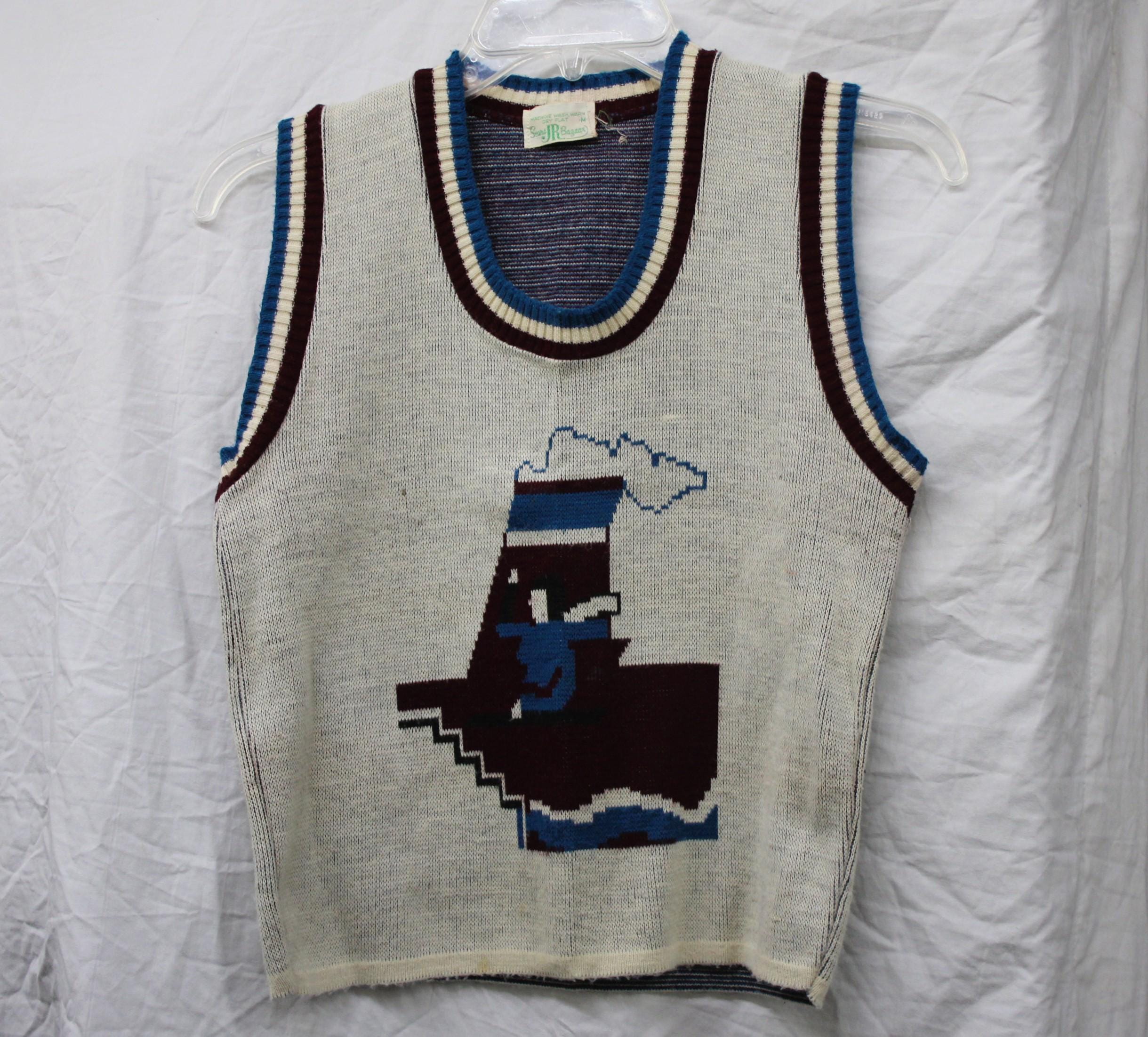Vintage 70s Graphic Knit Sweater Vest: Sears JR Bazaar Retro 
