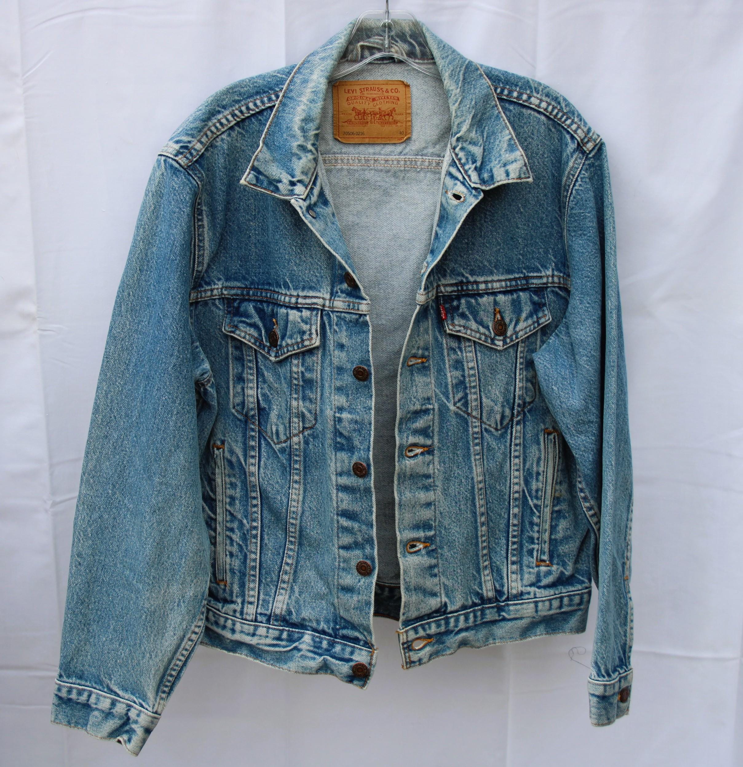 Levi’s 705063 Denim Trucker Jacket USA製 90's Trucker Jacket - Blue | Levi's® KZ