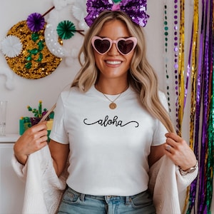 Aloha T-Shirt | Hawaiin T-Shirt | Hello T-Shirt | Hawaii T-Shirt | Hawaiin Quote T-Shirt | Hawaiian Greeting T-Shirt | Honolulu T-Shirt