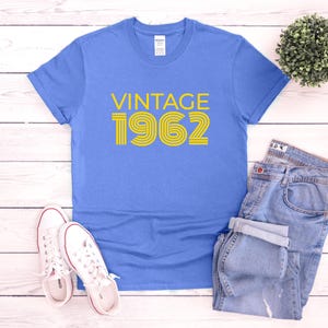 Jahrgang 1962 T-Shirt | 60er Jahre Retro Shirt | Klassiker 1960er Jahre Geschenk | 60er Jahre Geschenk | Jahrgang 1962 Tee | 1962 Geschenk | Sechziger Jahre Tee