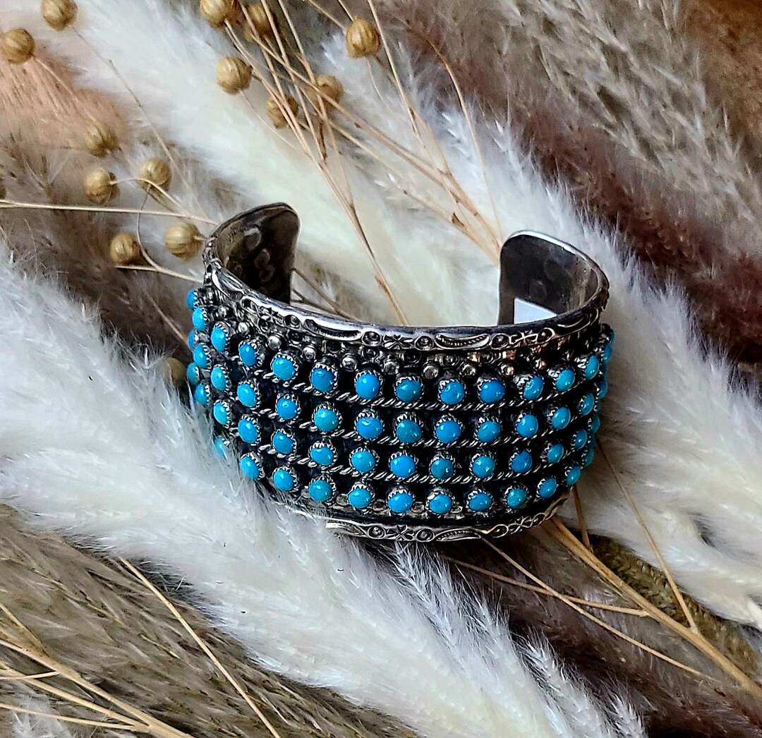 Snake Eyes Channel Zuni Native American Jewelry Silver Bracleet Snake Eyes Channel Zuni Native American Jewelry Silver Bracleet