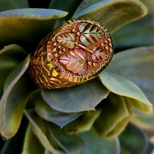 10k Mens Black Hills Gold Ring Size 11.5