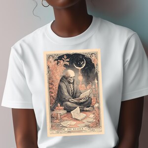 Camiseta de la Carta del Tarot del Lector, Camiseta de la Carta del Tarot del Esqueleto, Estilo Retro Vintage, Camiseta Unisex, Camiseta para Amantes de los Libros, Regalo para Amantes del Tarot