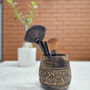 Pen Holder, Mini Flower Pot, Wooden Pen Stand, Pencil Holder for Desk, Desk organizer, Gift for Office Colleagues, Makeup Brush Holder