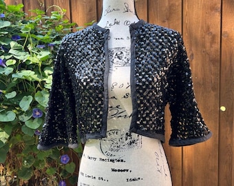 Vintage 1960s Unbranded Black Crocheted Sequined Bolero Shrug Jacket Size S GUC
