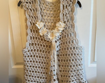 Vintage Handmade Crochet Boho Sweater Vest with Flower Appliqués Beige Cream EUC