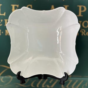Tirschenreuth Baronesse White 8.5&quot; x 10 1/2&quot; Square Serving Bowl. #50