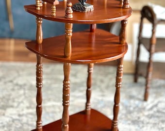 Soporte para teléfono o mesa auxiliar de madera de 3 niveles, de estilo vintage.