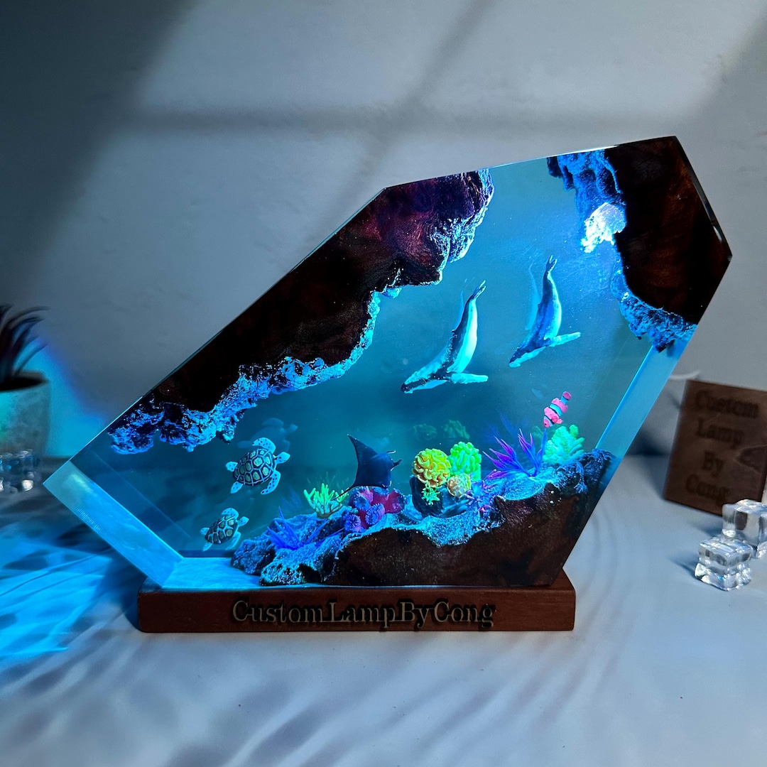 Giant Humpback Whale Resin Night Light, Table Decoration, Nightstand ...