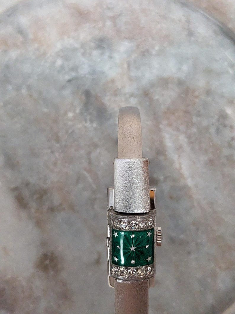 Vintage Chandler Silver Tone Peek a boo Watch Green Enamel Star White Gem Accent image 3