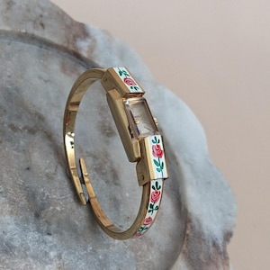 Vintage Consul Manual Gold Tone Watch White with Red Flower Enamel Working image 4