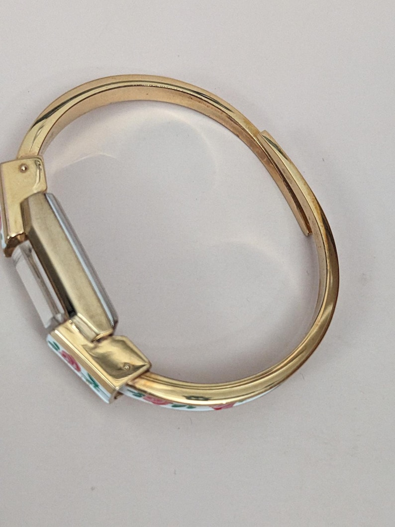 Vintage Consul Manual Gold Tone Watch White with Red Flower Enamel Working image 8
