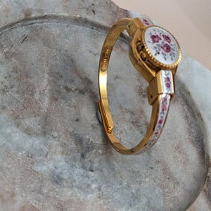 Vintage Andre Mouche Gold Tone Peekaboo Watch Grey Enamel Purple Flowers image 4